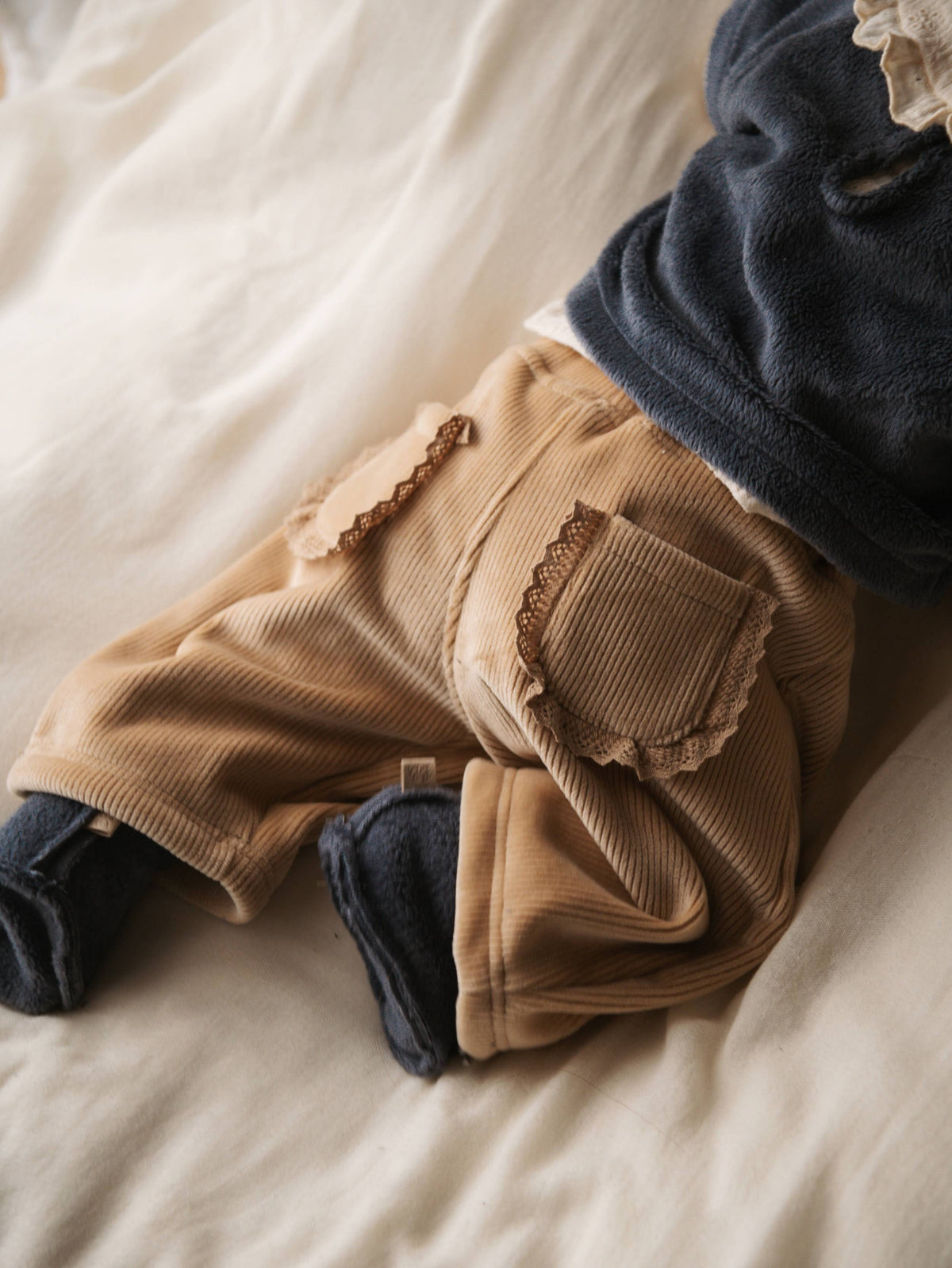 BAMBOOM Pantalone Pants curderoy ampio 1027 - Mocha sand 347