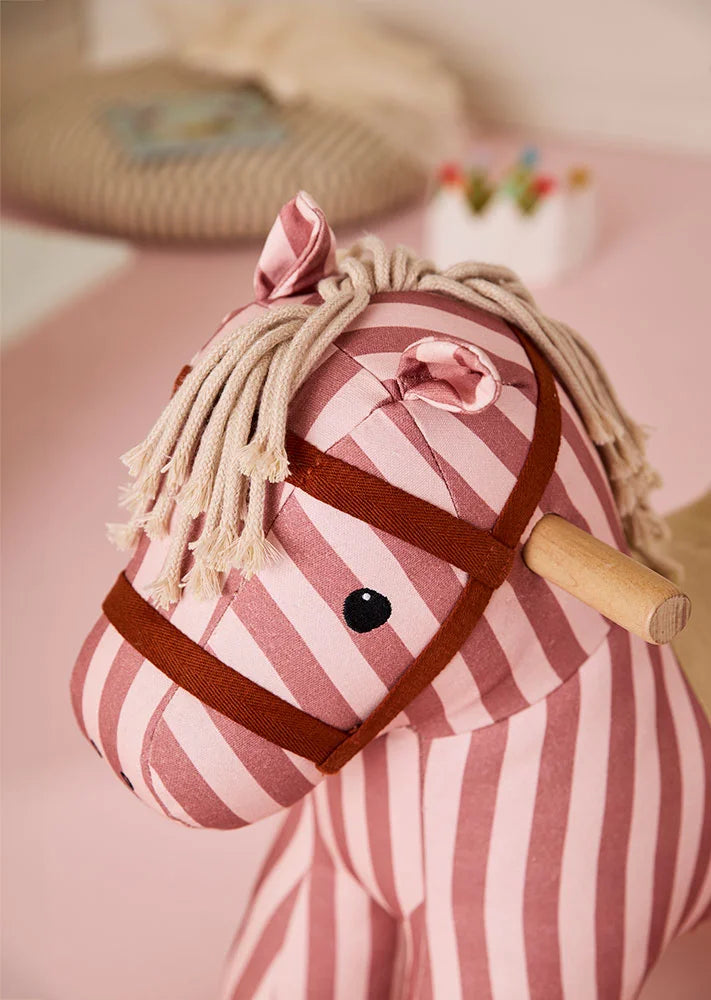 Kid's Concept - Cavallo a dondolo MILA