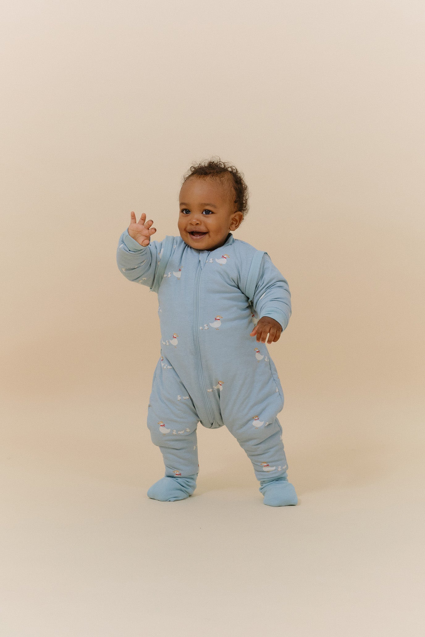 Molis&Co - Sacco nanna con piedini e maniche e calzini antiscivolo - Duck Family - TOG 2.5