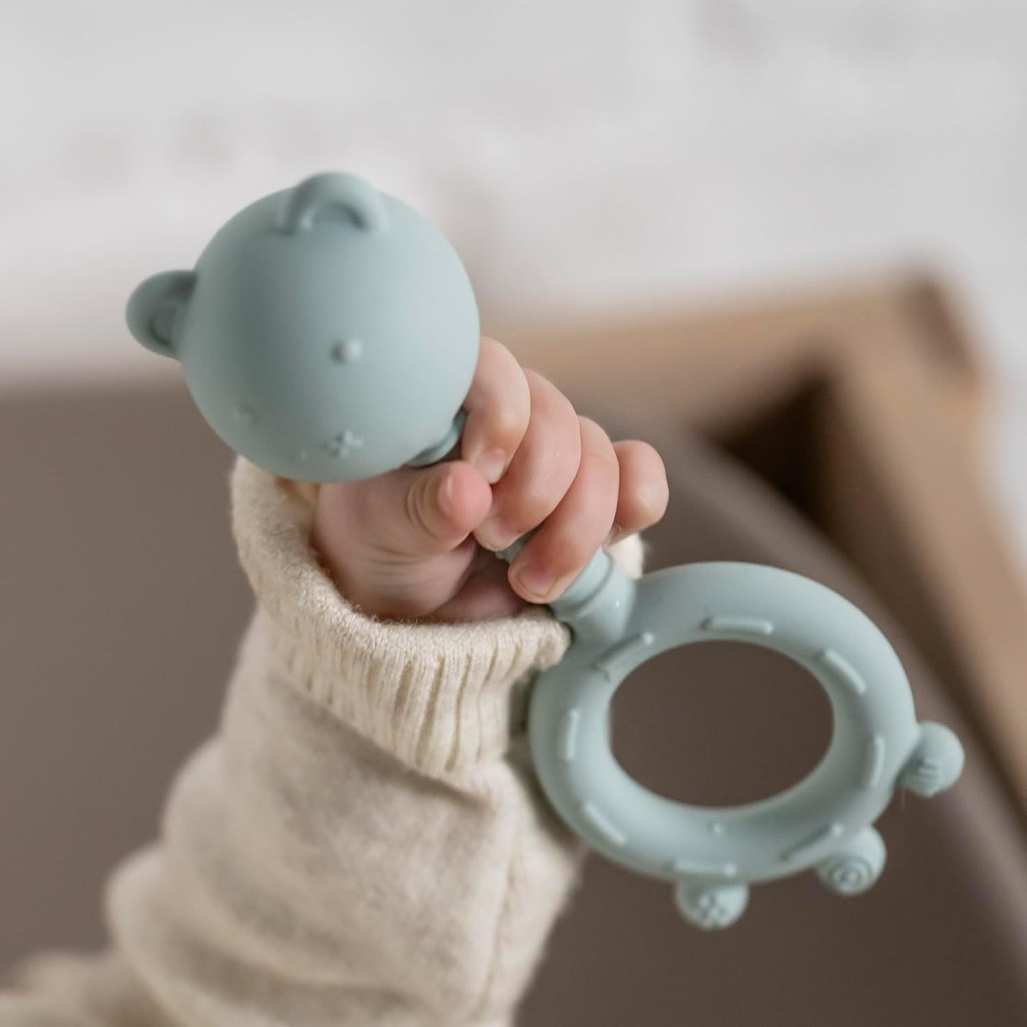 Nattou Sonaglio in Silicone Orsetto - Senza BPA - Verde Pastello