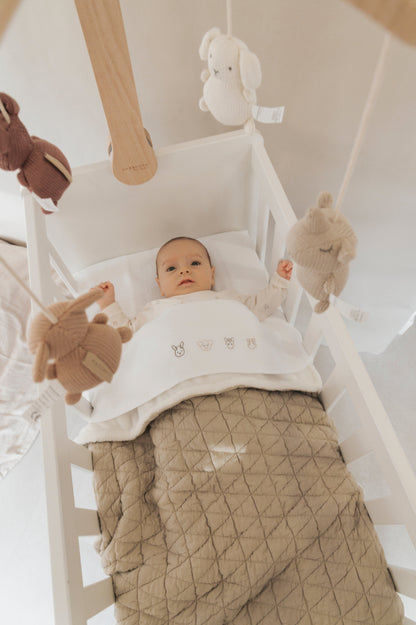 Bamboom Giostrina in legno con toys a maglia di Bambù - Animal Friends