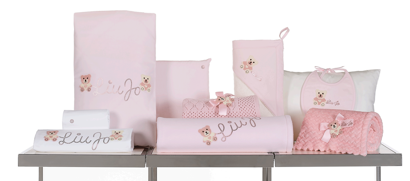 LiuJo Parure Culla Carrozzina 4pz - BEAR LJ - BL636C colore Bianco Sabbia